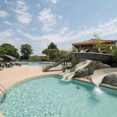 5 Etoiles - Piscine - Ccbbeac *